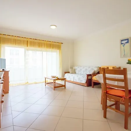 D'avellar Lk Apartment